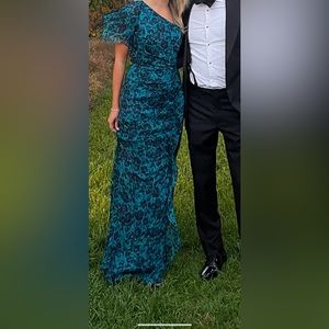 Parker gown, worn once. Perfect condition!